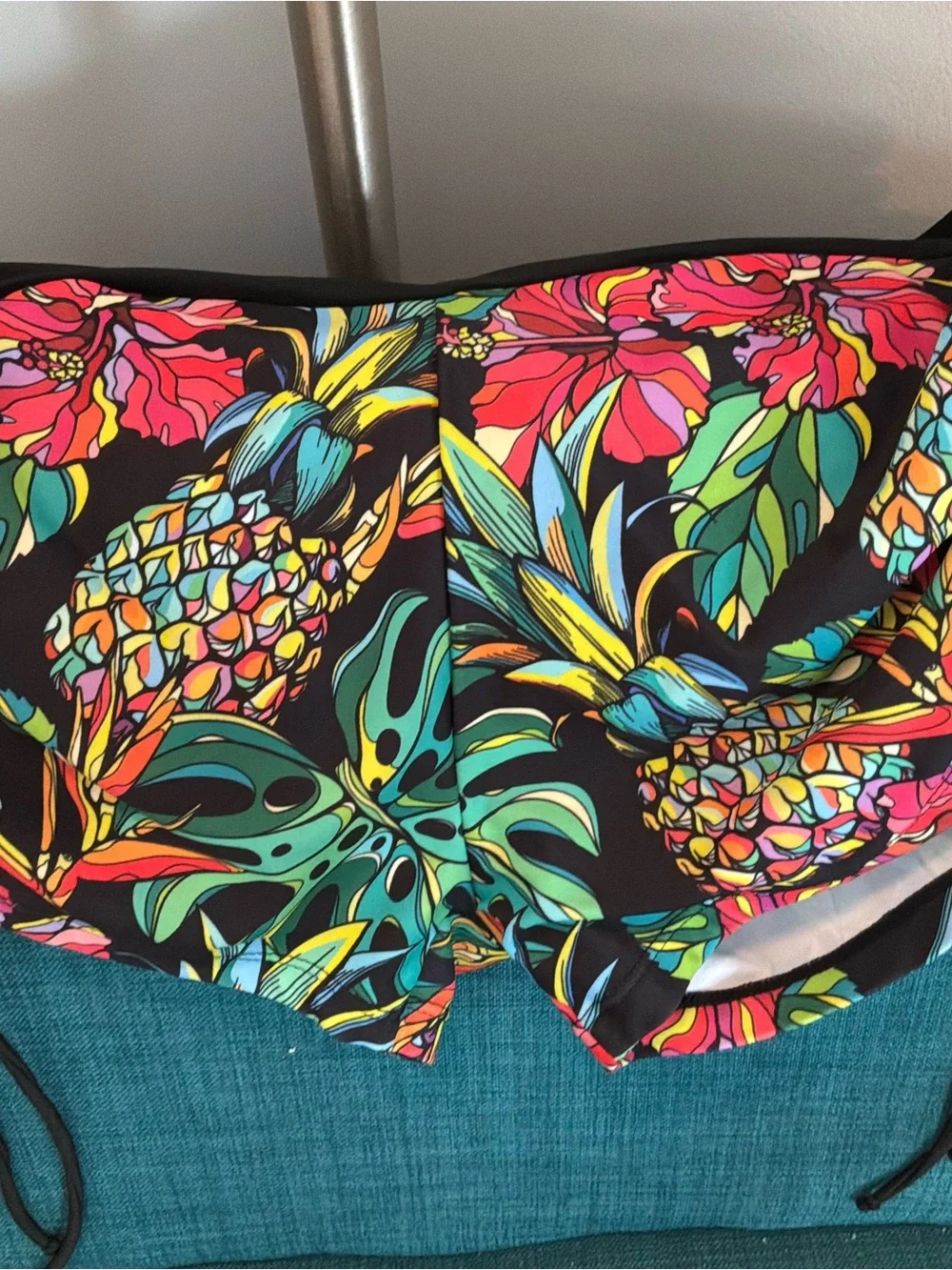 N/A pineapple tropical